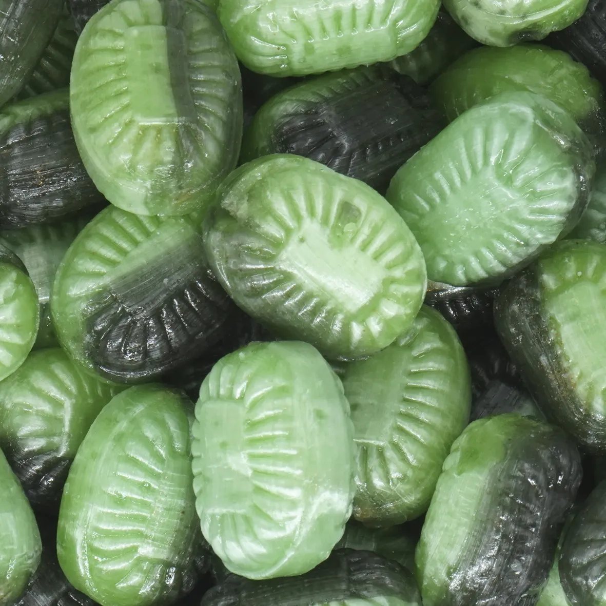 Flowpakkede bolsjer, Pære/lakrids/peber